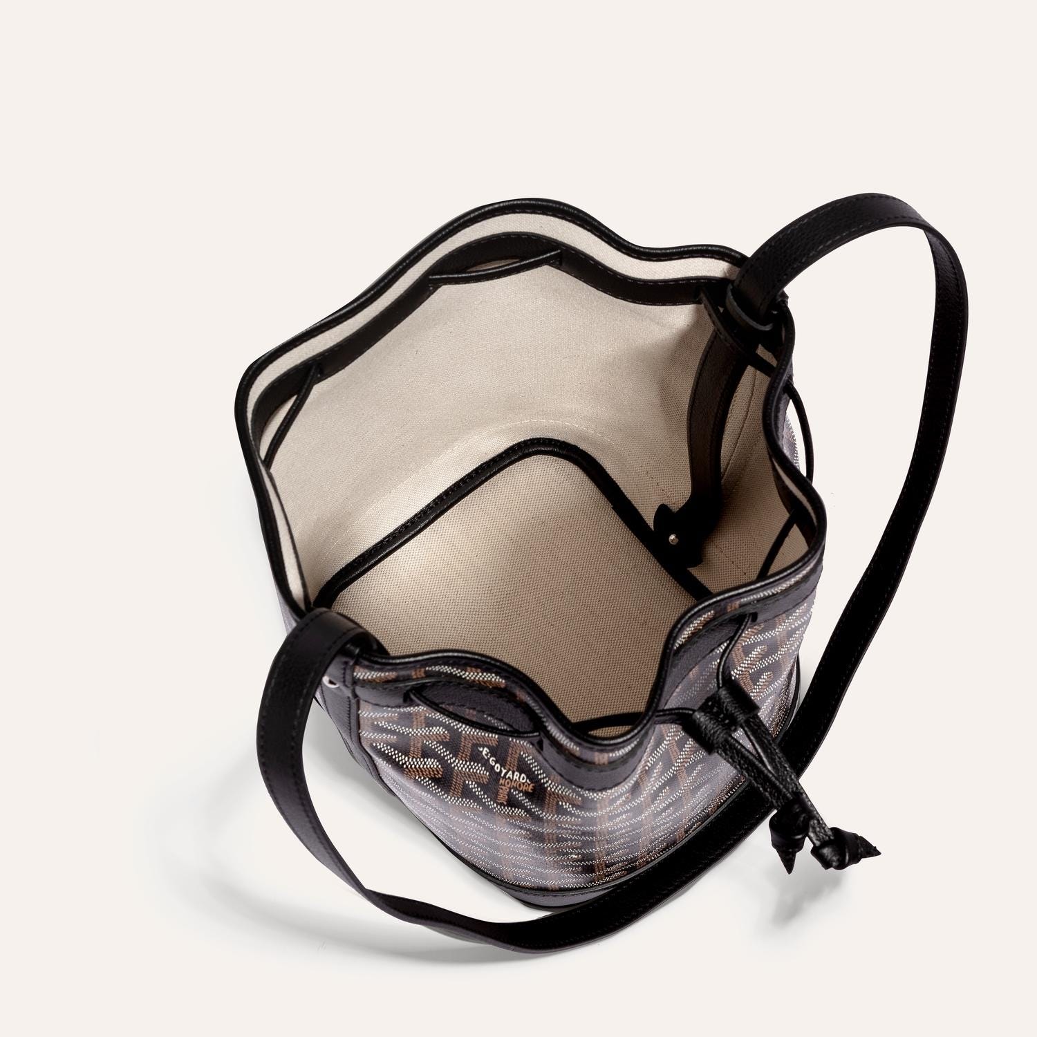 Petit Flot Bucket Bag - Image 4
